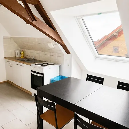 Monteurwohnungen In Bockenheim Apartment *