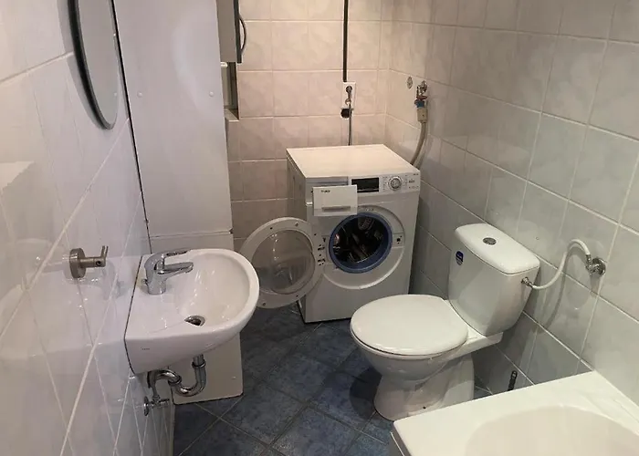 아파트 Monteurwohnungen In Bockenheim *